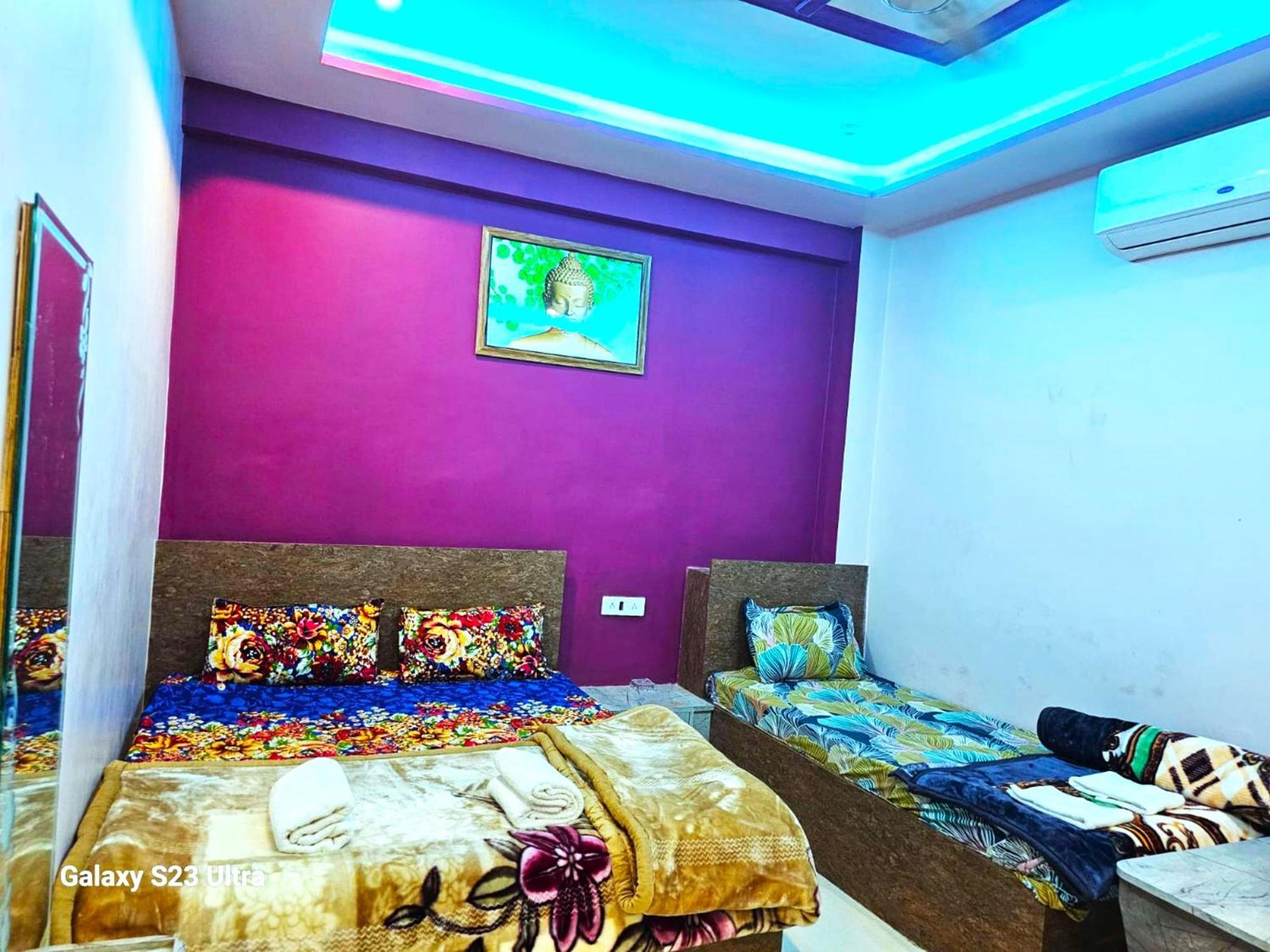 Hotel Kashi Inn Raj Ghat Варанасі Екстер'єр фото